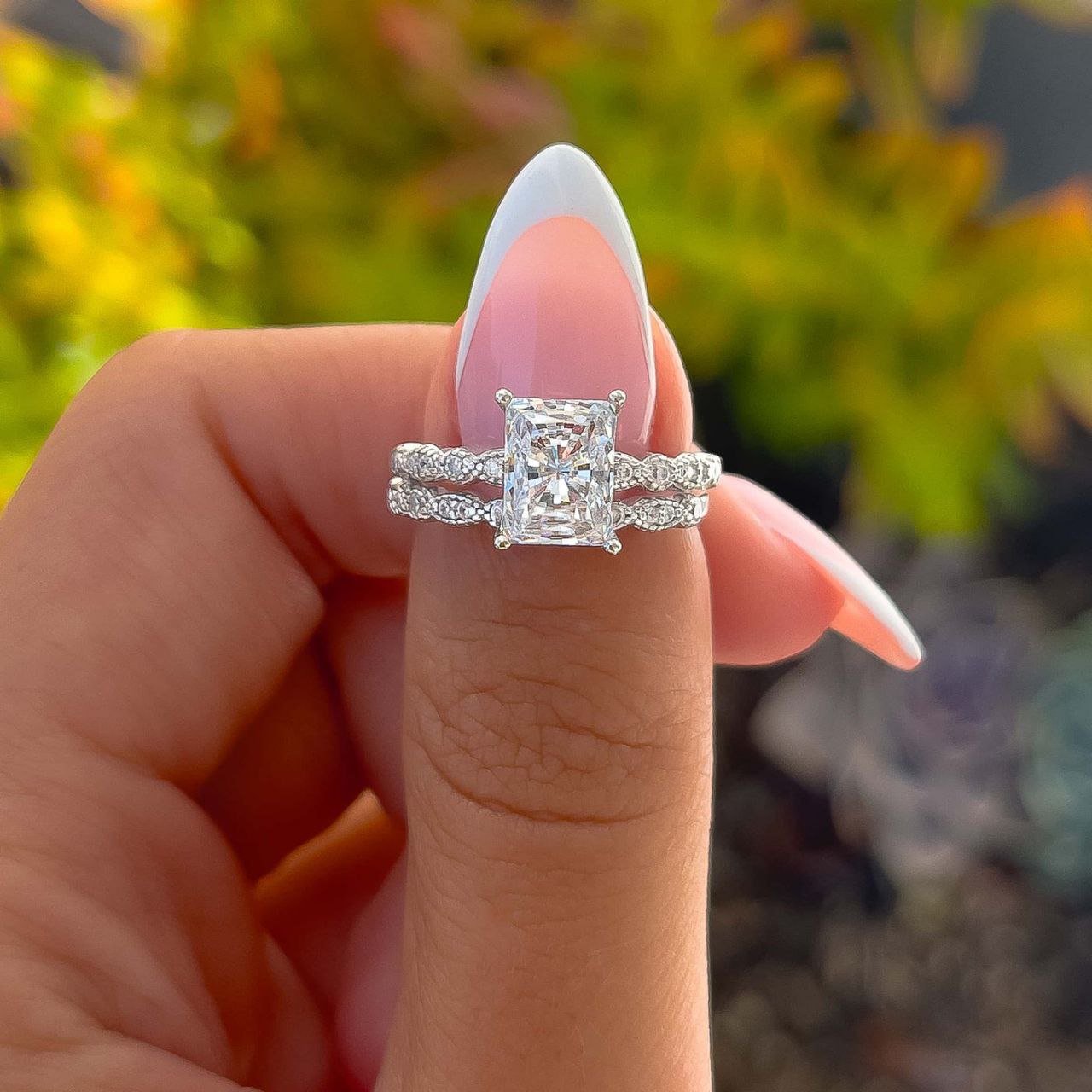 200000369:152#US size 6;200001034:10#White and Gold,200000369:153#US Code No. 7;200001034:10#White and Gold,200000369:698#US Code No. 8;200001034:10#White and Gold,200000369:699#US size 9;200001034:10#White and Gold