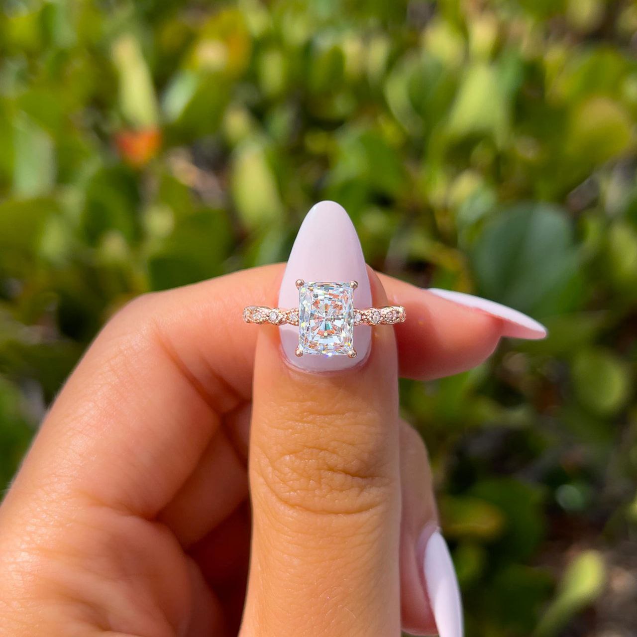 Radiant Grace - Rose Gold